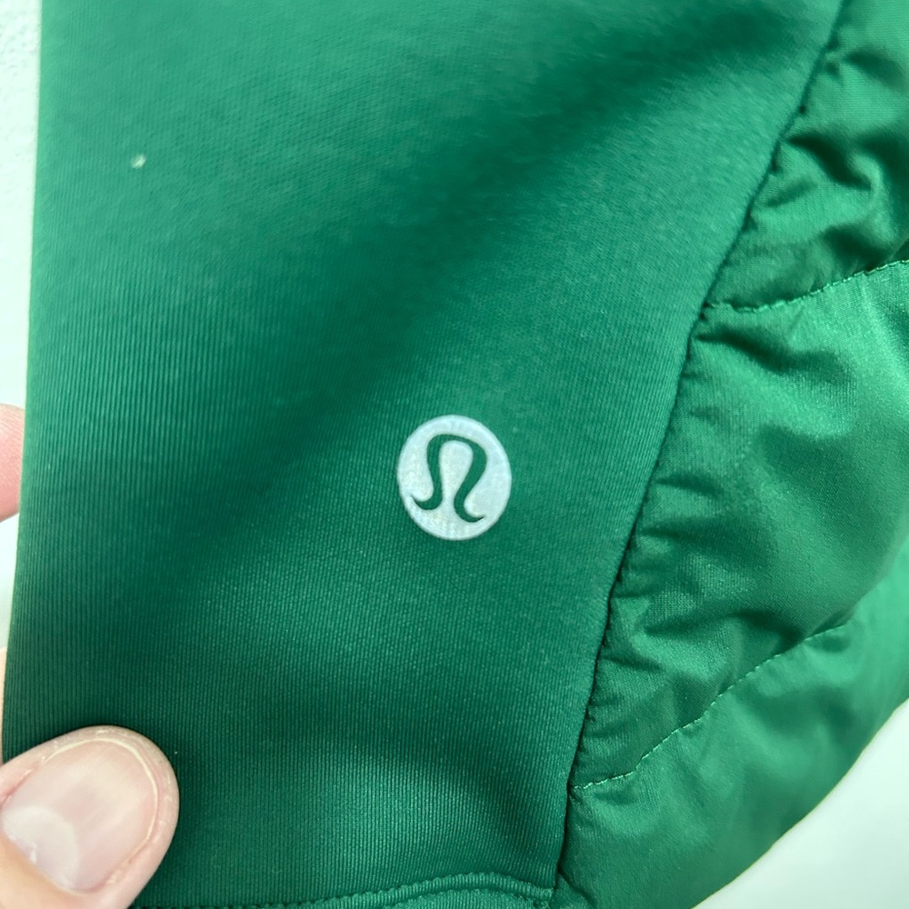 Lululemon Vest Down For It All Size 4 Everglade Green 100% Down Full Zip - Picture 9 of 10